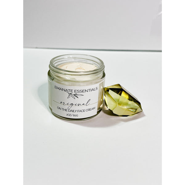 Light Gray Emanate (on the daily) Face Cream